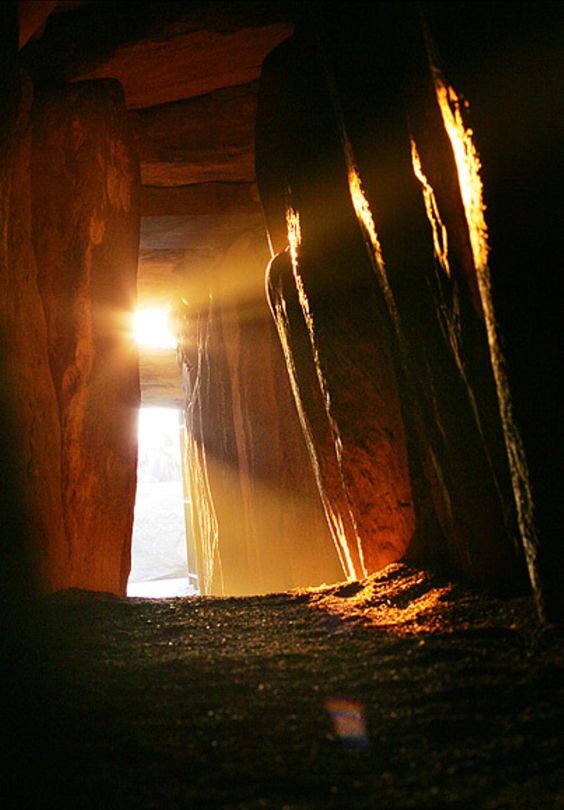 Dolmen Inner Light - Sacred Symbol Book By Paula Wynne